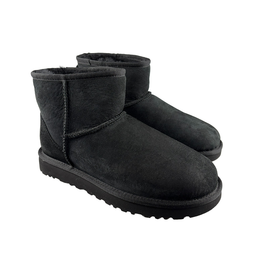BTUG-000001 1 Ugg Boots Preta 38 BR