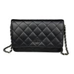 Lambskin 2012 Classic Wallet on Chain